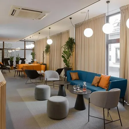 Szálloda Boutique Bristol 4*