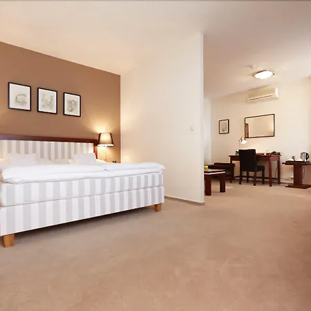 Boutique Bristol Szálloda