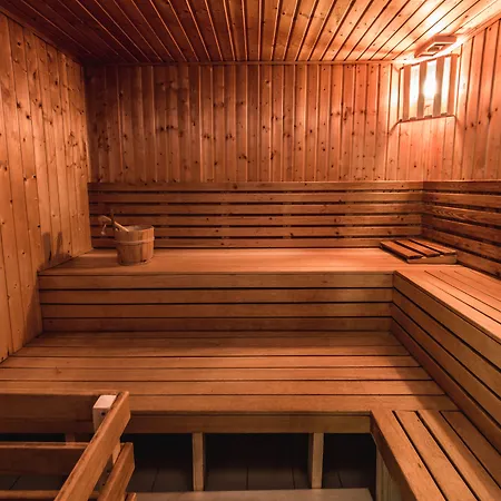 Boutique Bristol Hotel 4*