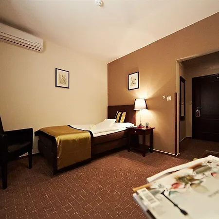 Boutique Bristol Отель 4*