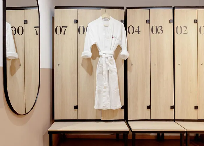 布里斯托尔精品酒店 4*